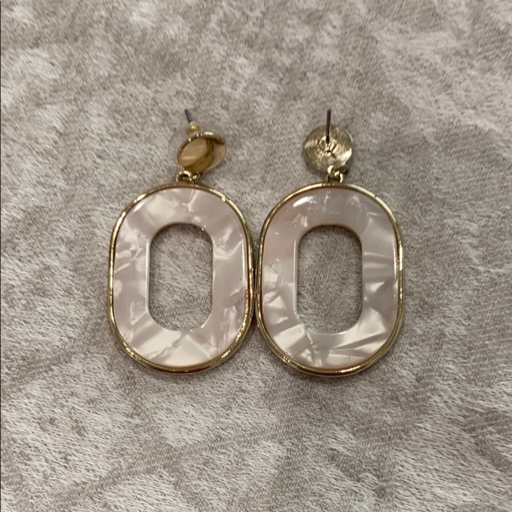 Mother of the pearl earrings